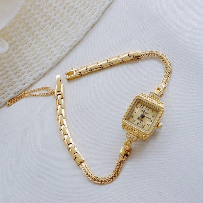 Women'S Fashion Digital Watch - Delikatny i lekki luksusowy zegarek cienkie