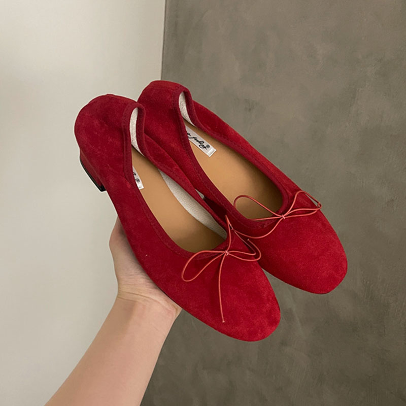 Women'S Fashion Footwear - Modne damskie wsuwane czółenka na obcasie