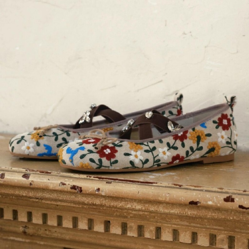 Haftowane baleriny damskie z k – Women'S Fashion Footwear recenzja i cena