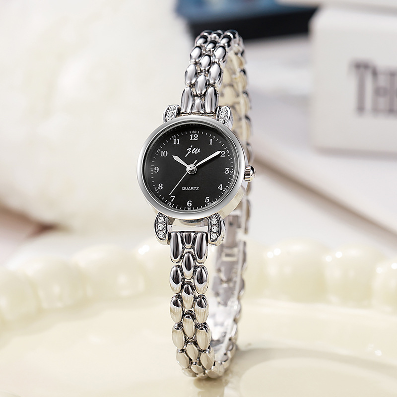 Zegarki damskie na bransolecie – Women'S Fashion Digital Watch recenzja i cena